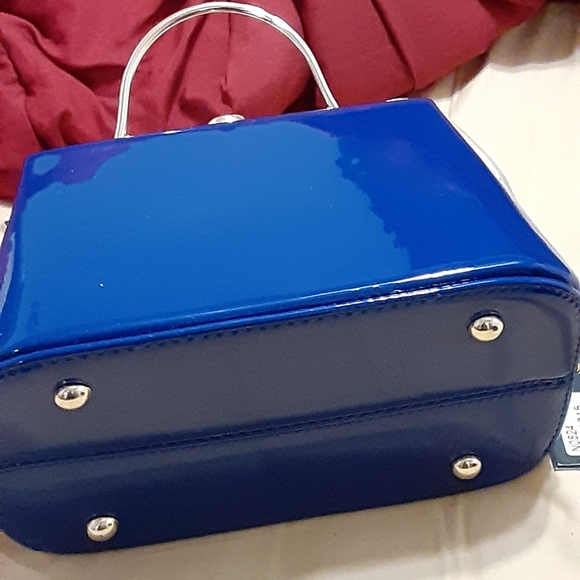 Purse - Picture 4 of 4